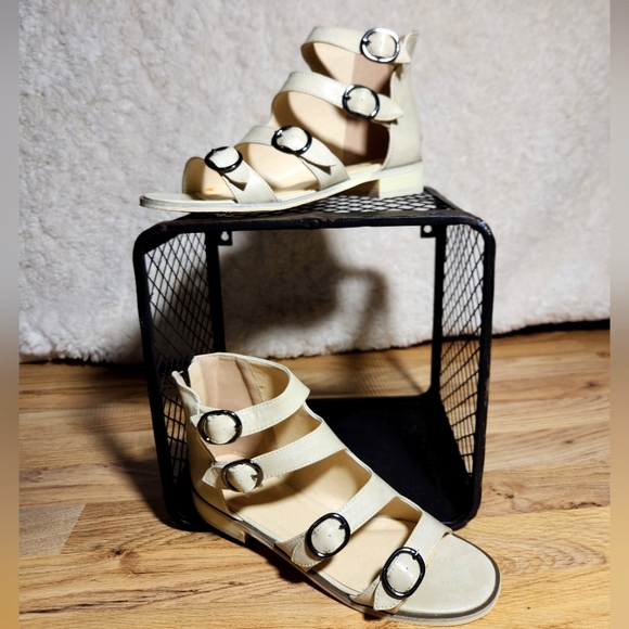 Summer sandles color bone - Picture 5 of 5